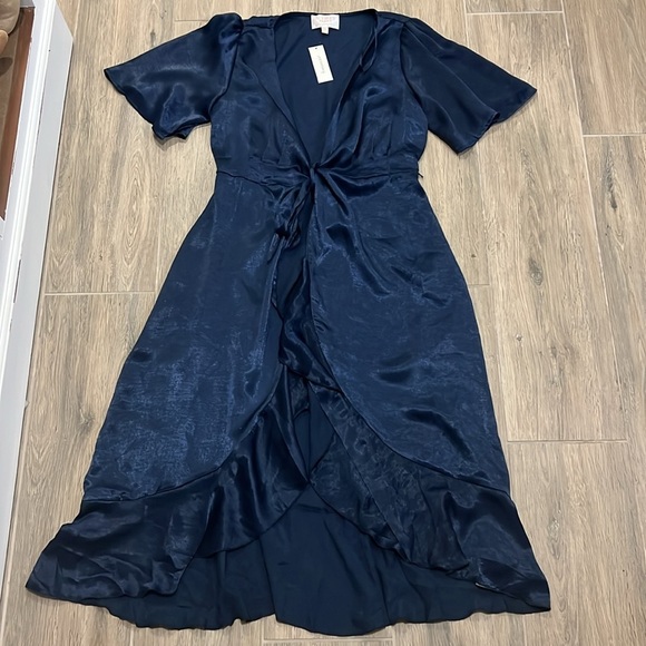 Silk Dress Margot Satin Wrap Navy Blue Party Audrey Soft Francesca’s Wedding - Picture 12 of 14